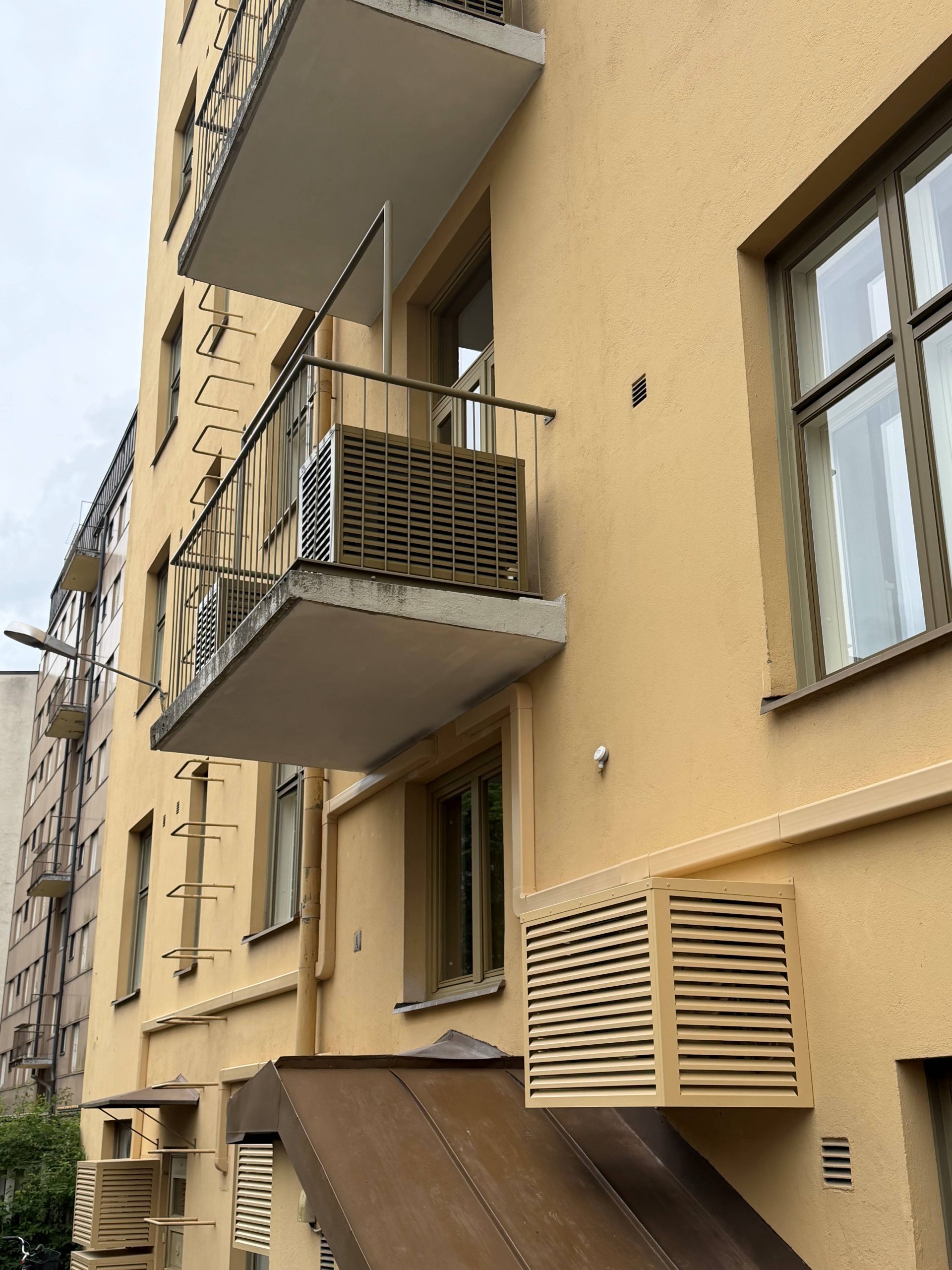 FlexAir suojakotelo parvekemalli